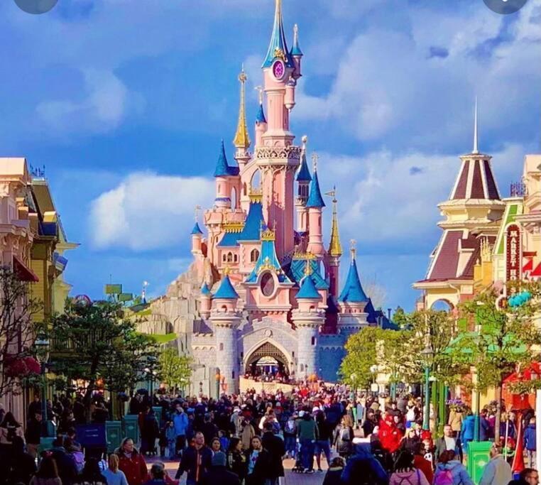 קופבריי Disney Cocooning A 5 Minutes Du Parc מראה חיצוני תמונה
